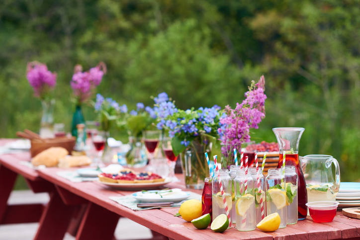 Budget-Friendly End-of-Summer Party Ideas & Tips